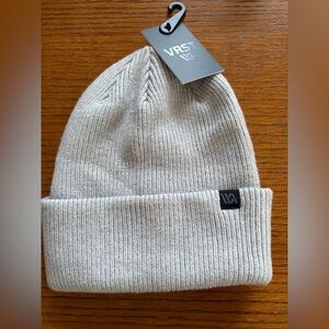 NWT Men’s VRST Ribbed Beanie Cap Hat - Light Heather Gray  - $28